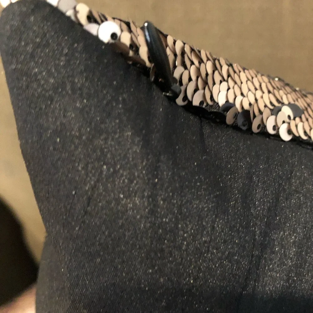 NWOT Aviva Stanoff Mermaid Sequined Black & Champagne Gold Down‎ Pillow 18 x 18